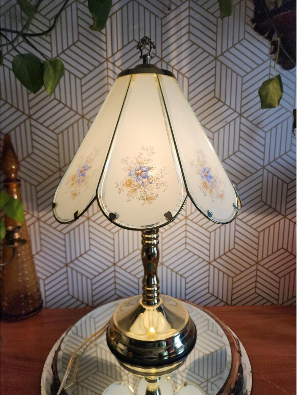 Vintage 3-Bulb Brass & Blue Floral Glass Paneled Shade Table Light Lamp 22"